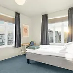 Konukevi - Bedroom With Private Bathroom Stavanger