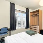 - Bedroom With Private Bathroom Konukevi 4*